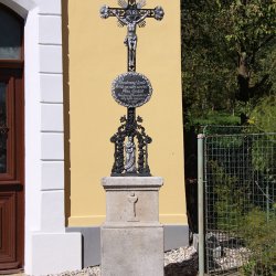 Rekonstrukce křížku Hoříkovice 2012